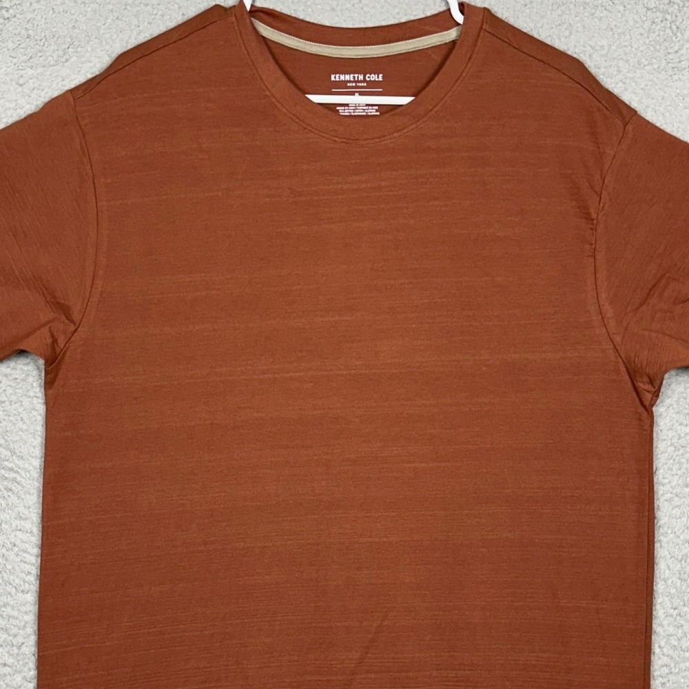 Kenneth Cole T-Shirt Mens XL Slub Knit Burnt Orange Short Sleeve Tee Stretch EUC
